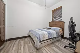 15776 NW 91st Ct, Miami Lakes, FL 33018 - Photo 30