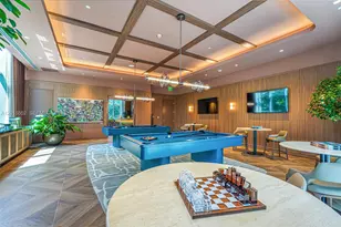77 SE 5th St, Miami, FL 33131 - Photo 22