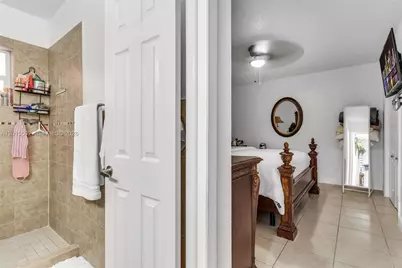 3270 SW 7th St, Miami, FL 33135 - Photo 36