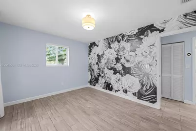 309 NW 43rd Ave, Plantation, FL 33317 - Photo 18