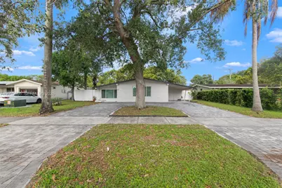 309 NW 43rd Ave, Plantation, FL 33317 - Photo 2