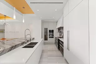 17901 Collins Ave, Sunny Isles Beach, FL 33160 - Photo 6