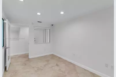 8216 NW 30th Ter #26, Doral, FL 33122 - Photo 24