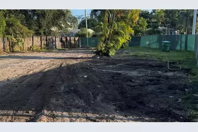 5001 NW 1st Ave, Miami, FL 33127 - Photo 1