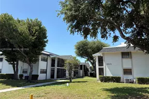 18875 NW 62nd Ave, Hialeah, FL 33015 - Photo 20