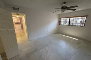 18875 NW 62nd Ave, Hialeah, FL 33015 - Photo 10