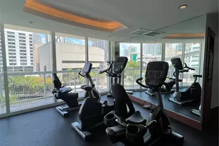 31 SE 5th St, Miami, FL 33131 - Photo 52