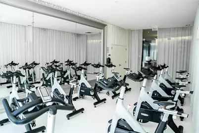 465 Brickell Ave #1016, Miami, FL 33131 - Photo 32