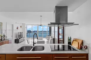 465 Brickell Ave, Miami, FL 33131 - Photo 14
