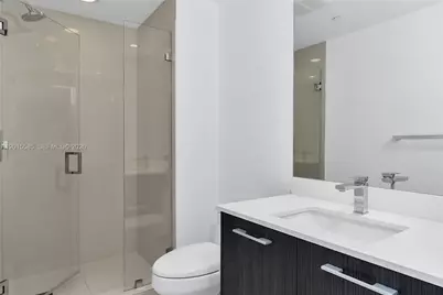 45 SW 9th St #3502, Miami, FL 33130 - Photo 32
