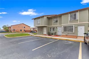 4079 W 9th Ln, Hialeah, FL 33012 - Photo 2