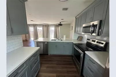 9062 SW 147th Ct, Miami, FL 33196 - Photo 6