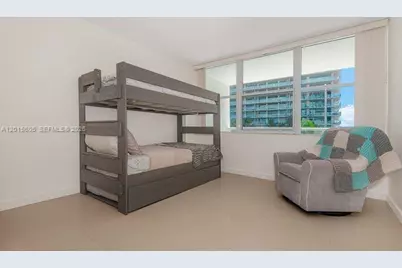 5750 Collins Ave #3J, Miami Beach, FL 33140 - Photo 8