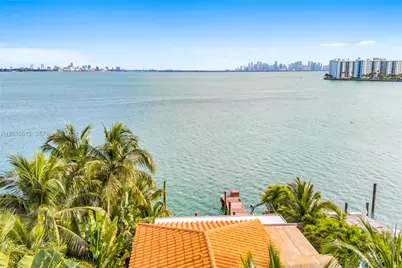 1920 Bay Dr, Miami Beach, FL 33141 - Photo 6