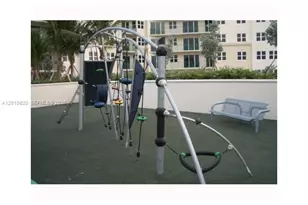 19900 E Country Club Dr, Aventura, FL 33180 - Photo 20