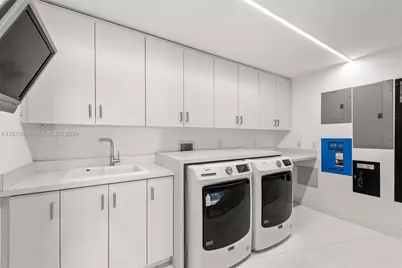 5255 Collins Ave #PH A & CD, Miami Beach, FL 33140 - Photo 16