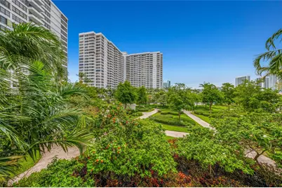 600 Three Islands Blvd #212, Hallandale Beach, FL 33009 - Photo 36