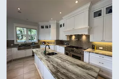 545 SW Indianola St, Stuart, FL 34994 - Photo 6