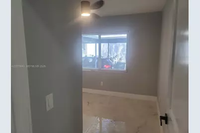 266 NE 162nd St, Miami, FL 33162 - Photo 28