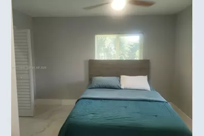 266 NE 162nd St, Miami, FL 33162 - Photo 6