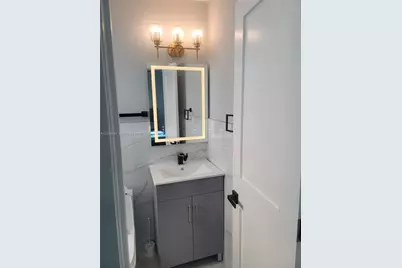 266 NE 162nd St, Miami, FL 33162 - Photo 16