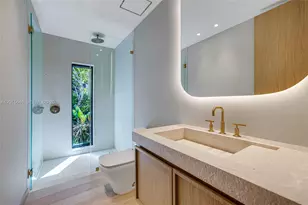 72 W Shore Dr W, Miami, FL 33133 - Photo 66