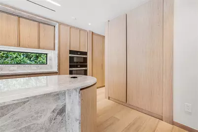 72 W Shore Dr W, Miami, FL 33133 - Photo 40
