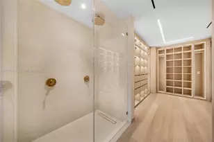 72 W Shore Dr W, Miami, FL 33133 - Photo 92