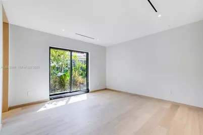 72 W Shore Dr W, Miami, FL 33133 - Photo 74