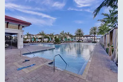 3460 W 103rd Ter, Hialeah, FL 33018 - Photo 50