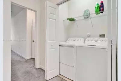 3460 W 103rd Ter, Hialeah, FL 33018 - Photo 22