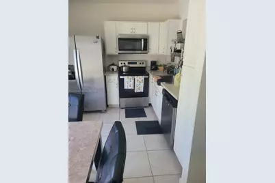 441 NE 5th St, Florida City, FL 33034 - Photo 18
