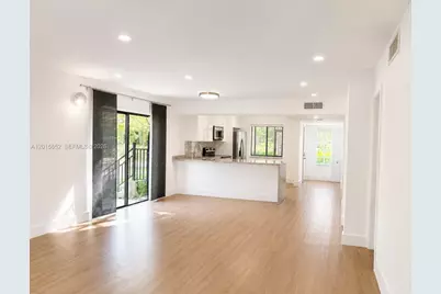 439 Lakeview Dr #106, Weston, FL 33326 - Photo 16