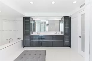 16400 Collins Ave, Sunny Isles Beach, FL 33160 - Photo 24