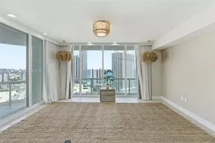 16400 Collins Ave, Sunny Isles Beach, FL 33160 - Photo 36