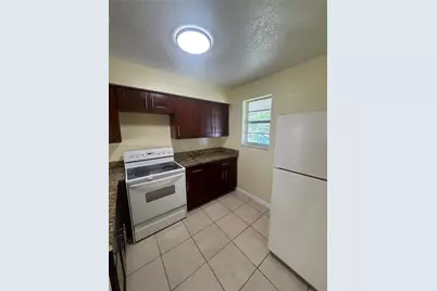 1101 W Prospect Rd #4, Fort Lauderdale, FL 33309 - Photo 4
