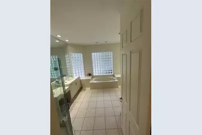 18571 SW 44th St, Miramar, FL 33029 - Photo 18