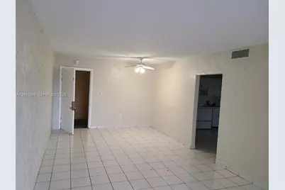 5100 SW 41st  Street #322, Pembroke Park, FL 33023 - Photo 4