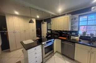 [Address not provided], Fort Lauderdale, FL 33306 - Photo 4