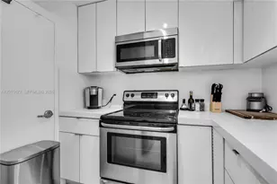 1200 West Ave, Miami Beach, FL 33139 - Photo 8