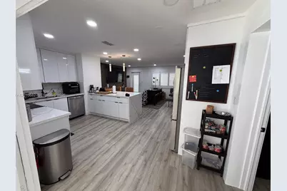 310 NE 12th Ave, Pompano Beach, FL 33060 - Photo 38
