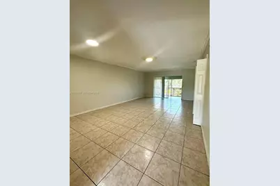 4291 NW 9th Ave #202, Deerfield Beach, FL 33064 - Photo 2
