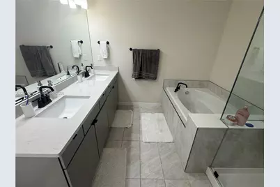 2162 Appleton Cir N, Oakland Park, FL 33309 - Photo 28