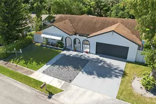 8972 SW 8th St, Boca Raton, FL 33433 - Photo 32