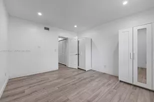 8550 Byron Ave, Miami Beach, FL 33141 - Photo 18