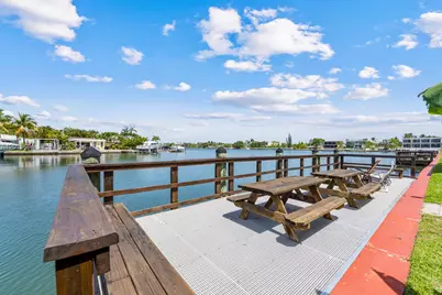8550 Byron Ave #2G, Miami Beach, FL 33141 - Photo 26
