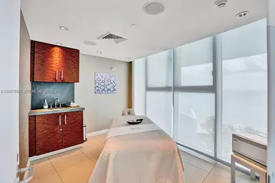 17001 Collins Ave #1407, Sunny Isles Beach, FL 33160 - Photo 24