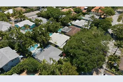 636 NE 17th Ter, Fort Lauderdale, FL 33304 - Photo 46