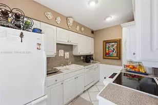 636 NE 17th Terrace, Fort Lauderdale, FL 33304 - Photo 16