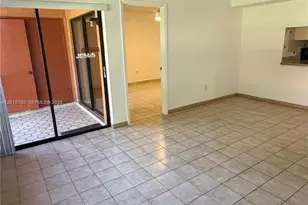 6385 W 27th Ave, Hialeah, FL 33016 - Photo 18